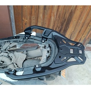 Para <span class=keywords><strong>Bmw</strong></span> <span class=keywords><strong>C400X</strong></span> C400Gt, portaequipajes para motocicleta, soporte de caja superior, aleación de aluminio, otros accesorios para motocicleta - Product Image 4