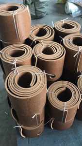 Rouleau de caoutchouc en liège de qualité supérieure pour l'isolation des sols industriels, l'atténuation des vibrations et les joints, découpé sur mesure, dureté Shore 38-65 - Product Image 3