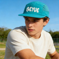 Casquettes de camping en gros, vierges, personnalisables avec logo, en polyester ripstop, panneaux latéraux en maille, non structurées, profil bas, unisexe, rouge, fournisseur