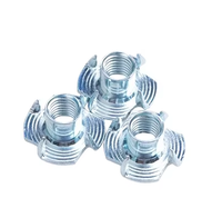 Tuerca en T DIN1624 de 4 Puntas M4 M6, Tuerca de Inserción de Cuatro Garras de Acero Galvanizado con Recubrimiento de Zinc, Clase 4.8, para Muebles y Carpintería