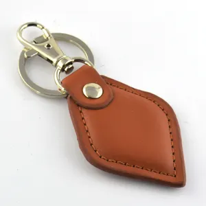 Hot selling Leaf Shape Customized Leather Keychain