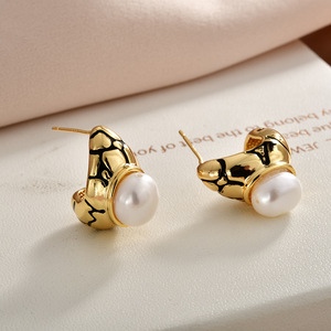 Pendientes de Perlas de Imitación con Forma de Gota de Agua, Bisel de Aleación de Zinc, Joyería para Mujer 2025 - Product Image 3