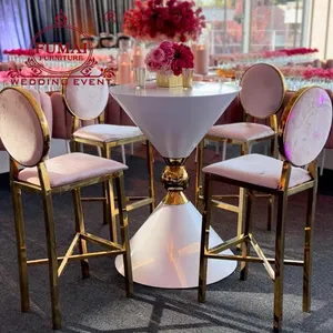 Elegante Witte Trechtervormige Metalen Cocktail Luxe Bartafel En Kruk