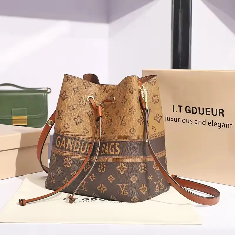 Yüksek kaliteli tasarımcı çantaları ünlü marka lüks çanta için toptan distribütörler