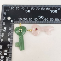 Pendentif Clé Sculptée en Pierre Précieuse, Forme Cœur, Zircon Coloré, Aventurine Verte Naturelle – Charme Clé pour Amie, Cadeau Adorable – Offre Spéciale