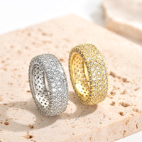 Luxuriöser 3-reihiger, vollbesetzter Dome-Ring mit breitem Band, Iced-Out runder Zirkonia, klobiger Statement-Ring für Herren und Damen – Großhandel