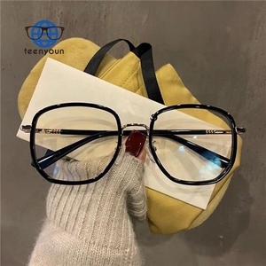 Teenyoun-gafas personalizadas para mujer, anteojos Retro con montura cuadrada grande, antimiopía, con bloqueo de luz azul - Product Image 5