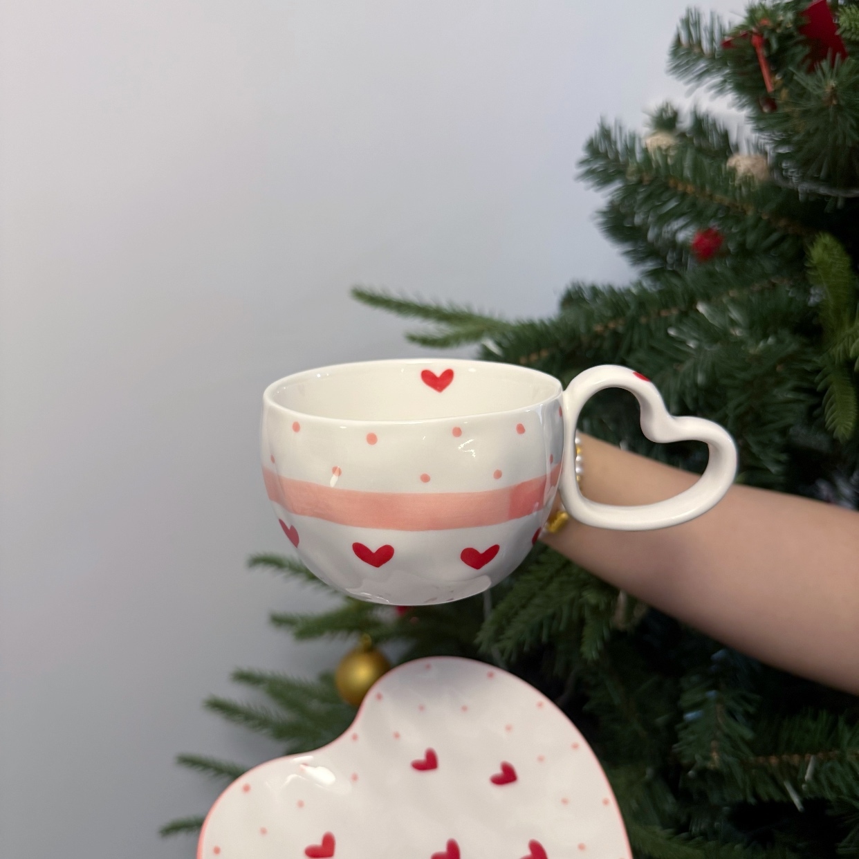 Coupe simple de points de coeur de ligne rose