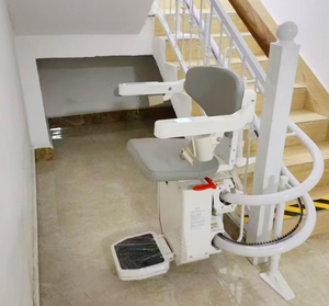 <span class=keywords><strong>Monte</strong></span>-<span class=keywords><strong>escalier</strong></span> électrique sans engrenage en acier droit, neuf, sûr et stable, design pliable pour appartements familiaux et hôtels - Product Image 3
