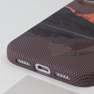 เคสโทรศัพท์หรูหราบางเฉียบลายคาร์บอนไฟเบอร์แบบแม่เหล็กสำหรับ iPhone 18 14 15 16 17 Pro Max รองรับการชาร์จไร้สาย ป้องกันแรงกระแทก ฝาหลังแข็ง - Product Image 2