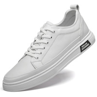 Chaussures blanches en cuir de vachette première couche de style européen pour hommes, baskets décontractées en cuir véritable, chaussures décontractées polyvalentes en cuir blanc à lacets