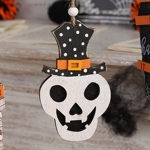 Nuevo Producto Decoraciones Calavera Fantasma Adornos de Madera Pintados Accesorios Colgantes Hechos en China - Product Image 3