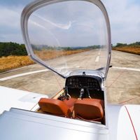 Avion léger sport biplace privé SA60L, avion d'entraînement à un seul pilote