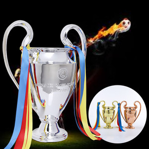 Trofeo <span class=keywords><strong>de</strong></span> <span class=keywords><strong>la</strong></span> <span class=keywords><strong>Copa</strong></span> <span class=keywords><strong>de</strong></span> <span class=keywords><strong>Europa</strong></span> <span class=keywords><strong>de</strong></span> Fútbol para aficionados, con lazo, <span class=keywords><strong>de</strong></span> resina sintética, para decoración - Product Image 1