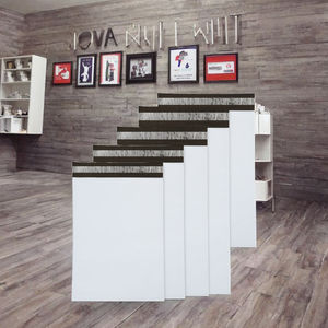 RUIQI Eco-Friendly Large Garment Shipping <b>Bag</b> Strong Thick Mailing <b>Bag</b> Self-adhesive Waterproof Tear-resistant <b>Packaging</b> <b>Bag</b> - Product Image 3