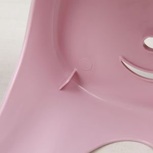 เก้าอี้พลาสติกหนาสำหรับเด็ก สีมาการอง กันลื่น ขนาดเล็ก ดีไซน์ร่วมสมัย - Product Image 3