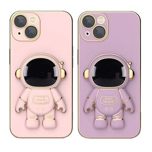 Simpatica custodia per telefono <span class=keywords><strong>astronauta</strong></span> 3D per iphone 13 Pro Max 13 Mini <span class=keywords><strong>Cover</strong></span> per telefono elettrolitica con cavalletto pieghevole - Product Image 4
