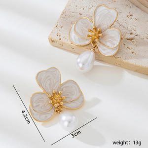 Pendientes de Aro con Flores Tridimensionales Blancas con Efecto de Goteo de Aceite para Mujer, Joyería de Moda Geométrica - Product Image 6
