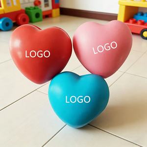 Nouveauté : Vente en gros de balles anti-stress en mousse PU en forme de cœur personnalisées, jouets promotionnels pour la publicité - Product Image 1