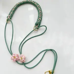Adjustable Handmade Phone Shoulder Strap Custom Flower Beads Pearl Neck Lanyard For Cell Phone