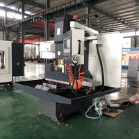Fraiseuse verticale légère à commande numérique CNC automatique à 3 broches XH7136 JIUCHENG à haute efficacité, système GSK, BT40 mécanique