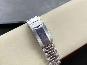 高級品質 40mm 機械式腕時計 904Lムーブメント クリーンファクトリー セラミック ダブルローズゴールド GMT ダイバー ラバー - Product Image 4