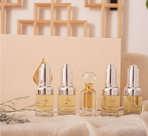 Huile de massage corporelle essentielle à la rose naturelle - Hydratante, éclaircissante, améliore la circulation sanguine, relaxation pour tous types de peau, exportation de qualité supérieure - Product Image 3