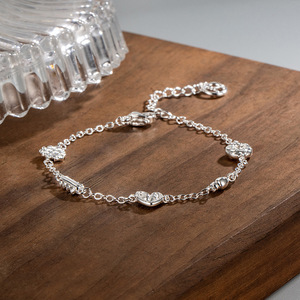 Brazalete chapado en oro de lujo, pulseras de pareja con perlas, brazaletes de plata 950 para mujer, pulseras bohemias doradas. - Product Image 1