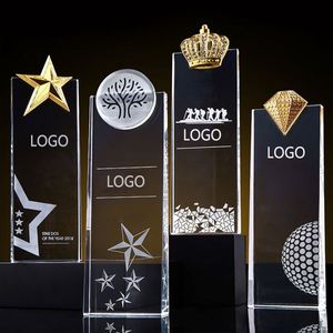 Médailles en verre en gros conception personnalisée Logo base en bois trophée en métal cristal pour cadeau d'affaires - Product Image 3