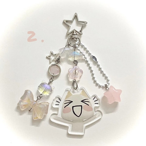 Collier de perles et porte-clés en alliage, style pastoral japonais, motif chat blanc Hatchi Wali de dessin animé, rose doux, motif cœur-fleur - Product Image 2