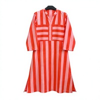 Robe Kaftan Longue Élégante Bohème Blanche Rayée en Coton Faite à la Main, Col en V, Respirante, Motif Ethnique Imprimé au Bloc