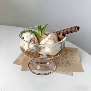 Gobelet à glace au lait sucré et acidulé, style célébrité internet, avec couvercle à poignée, impression de logo personnalisable, minimalisme moderne - Product Image 4