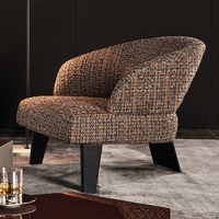 Fauteuil simple de marque italienne, design moderne minimaliste de luxe léger, revêtement en tissu, mobilier de maison pour petits espaces, chambre à coucher