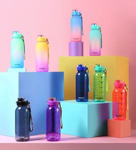 Nuovo design riutilizzabile BPA Free 1000ml sport bottiglia d'acqua in <span class=keywords><strong>plastica</strong></span> con coperchio Chug e maniglia per il trasporto lavabile in lavastoviglie per la scuola di viaggio - Product Image 4