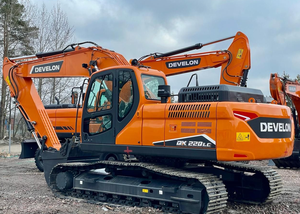 Excavatrice sur chenilles de taille moyenne DEVELON DX220LC-7M, hydraulique, à économie d'énergie, pour travaux de construction lourds - Product Image 4