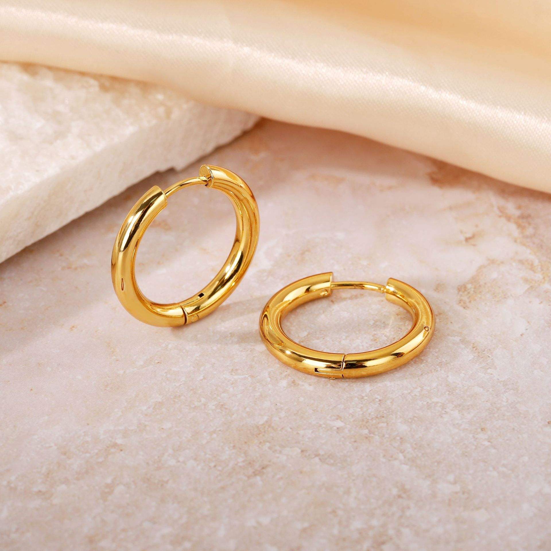 3.0 Diámetro interior dorado de 16 mm