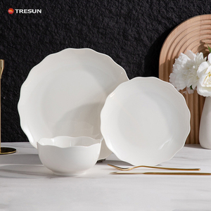 Service de vaisselle en porcelaine blanche, 18 pièces, fabrication chinoise, prix bas, OEM, assiettes et bols. - Product Image 1