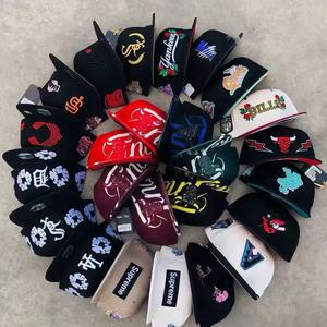 Gorras Cerradas Personalizadas, Estilo Clásico, 5/6 Paneles, Gorras de Béisbol con Cierre a Presión, Gorra de Alta Calidad para Hombre - Product Image 1