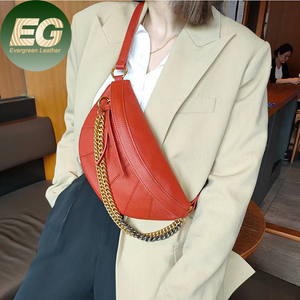 Sac banane en cuir pour femme Emg6848, sac à bandoulière tendance, petit sac de créateur personnalisé, sac de poitrine - Product Image 1