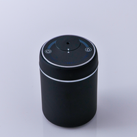 Diffuseur d'aromathérapie électrique portable pour la maison en plastique noir puissant diffuseur de parfum de voiture de petite capacité à très faible bruit