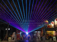 15W Pleine Couleur Vente en gros Ventes directes Animation Extérieure IP65 Étanche Laser Cartographie Scène Projecteur Laser Lumières