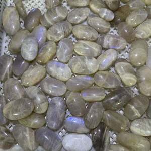 Piedras de Palma de Piedra Lunar Azul Brillante al por Mayor, Artesanías de Cristal, Piedras Naturales, Piedras de Palma de Piedra Lunar para Feng Shui - Product Image 6