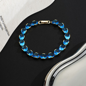 Pulsera de tenis de cristal con forma de cuadrado y corazón para mujer, pulsera de eslabones con piedras preciosas multicolores chapada en oro, regalo de joyería de moda - Product Image 2