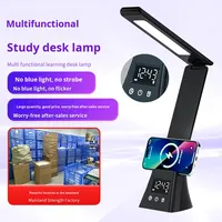 Lampe de bureau d'étude moderne multifonctionnelle 15W Chargement sans fil Horloge de bureau pour étudiants de collège Lecture Protection des yeux Pliable Tactile