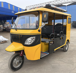 Tricycle électrique fermé pour passagers avec siège passager - Product Image 6