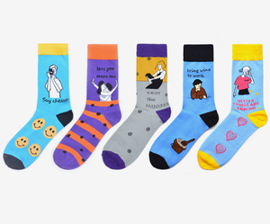 Japonés Graffiti Art Cartoon Set Casual Crew Algodón Hombres jóvenes Vestido divertido Vestido Calcetines de moda - Product Image 1