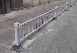 Barrière <span class=keywords><strong>de</strong></span> clôture <span class=keywords><strong>pour</strong></span> <span class=keywords><strong>parking</strong></span>, route, sous-station, barricade, garde-corps en plastique-acier - Product Image 3