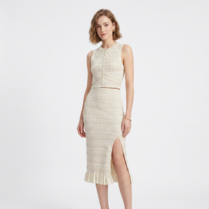 Ensemble deux pièces élégant pour femme en tricot sans manches, broderie unie, ajusté, longueur genou, col rond, volants, robe d'été - Product Image 1