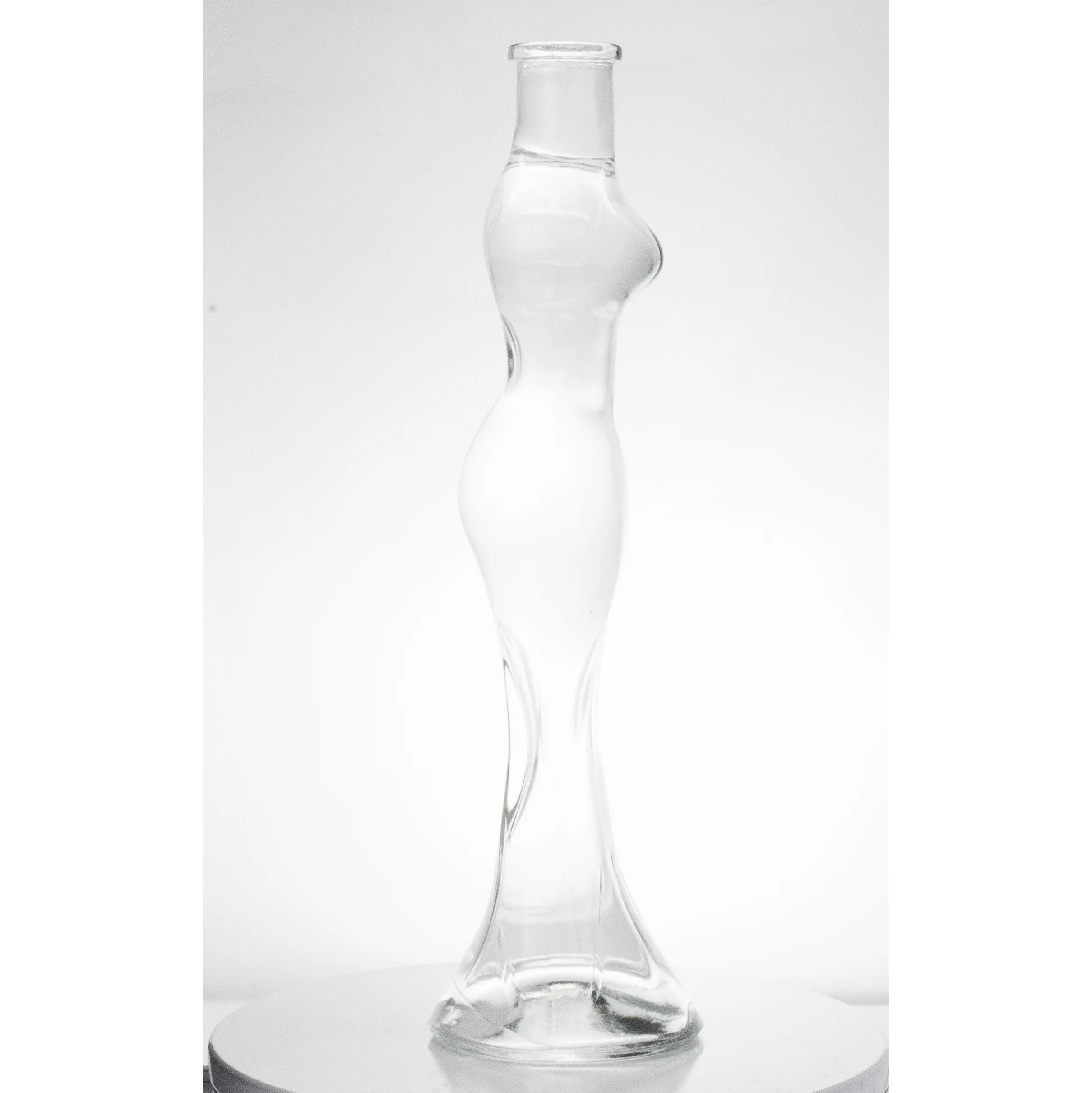 Bottiglia di acqua su misura Glasflaschen a forma di donna bottiglia di vino Botella De Vidrio per Vodka whisky Rum Gin Liquor liquori