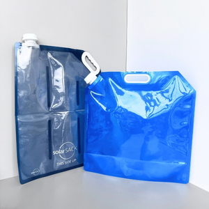 Emballage liquide personnalisé, réservoir d'eau pliable debout de 5 l et 10 l, sac à bec avec poignée - Product Image 1